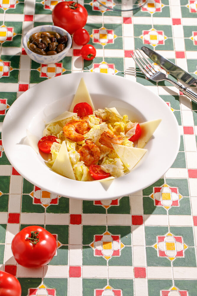 Salad Caesar salad with shrimps