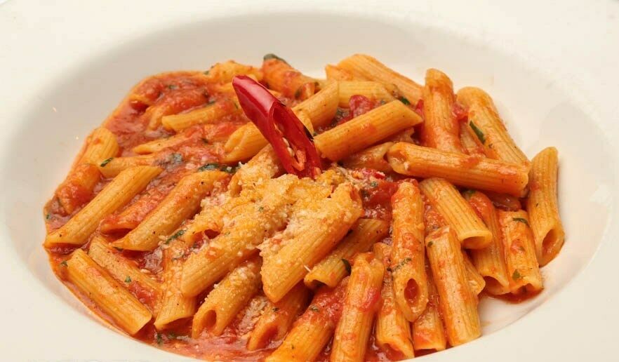 Pasta Penne with tomato sauce and chilli