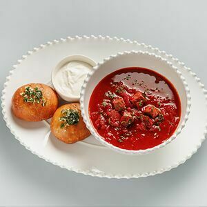 Borsch with donuts