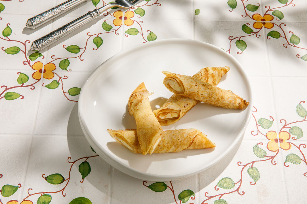 Italian style pancake with maskarpone cream and oranges