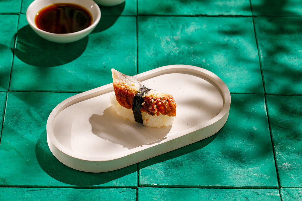 Cуши с угрем