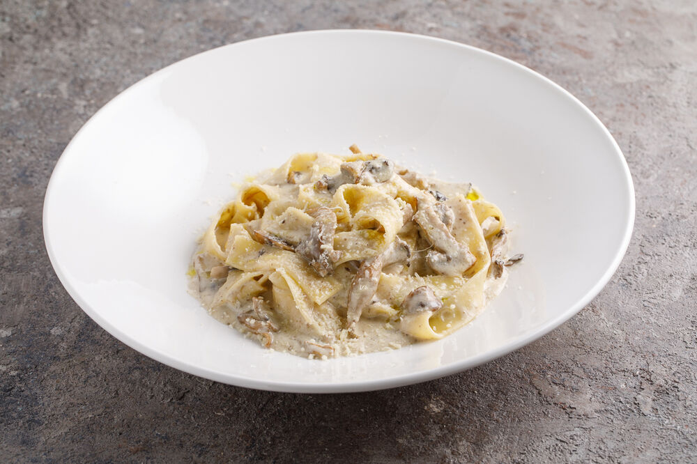 Pappardelle with mushrooms