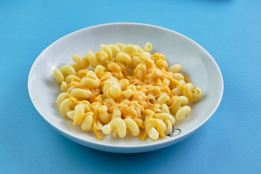  Macaros with cheese