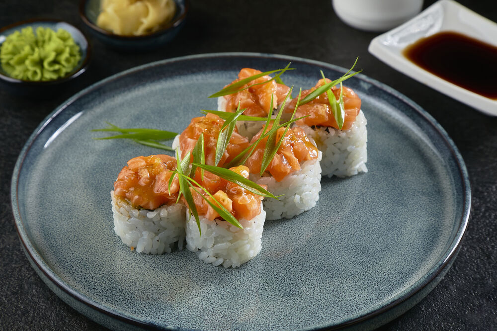 Rolls with tempura shrimp