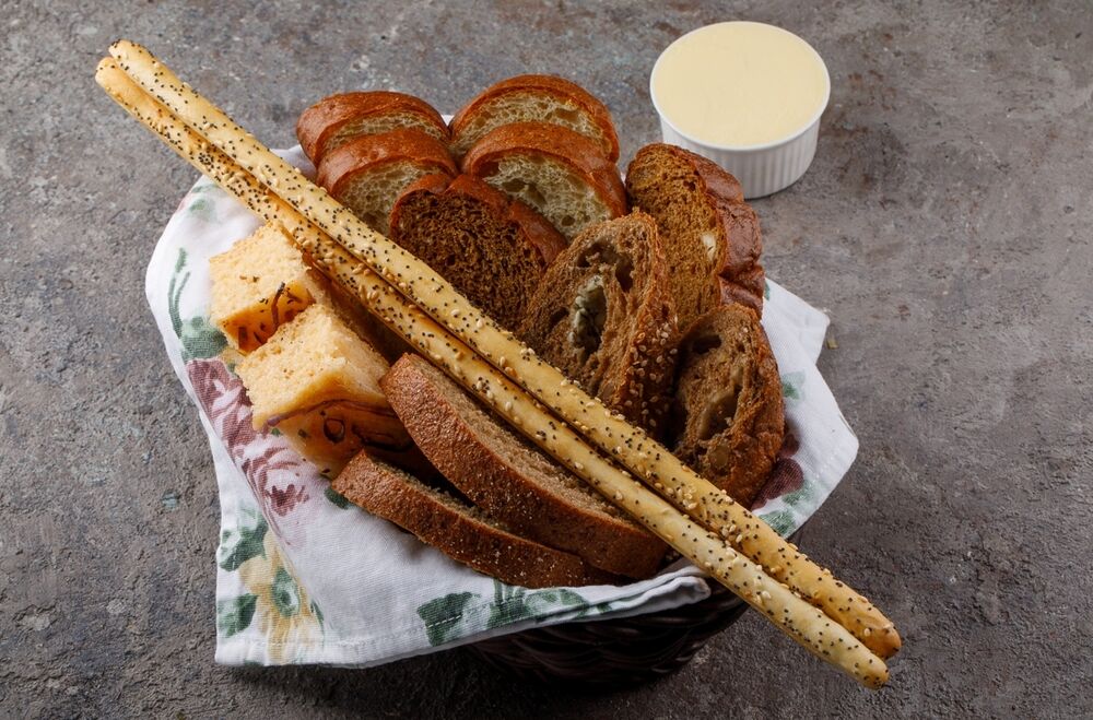 Bread basket for one person