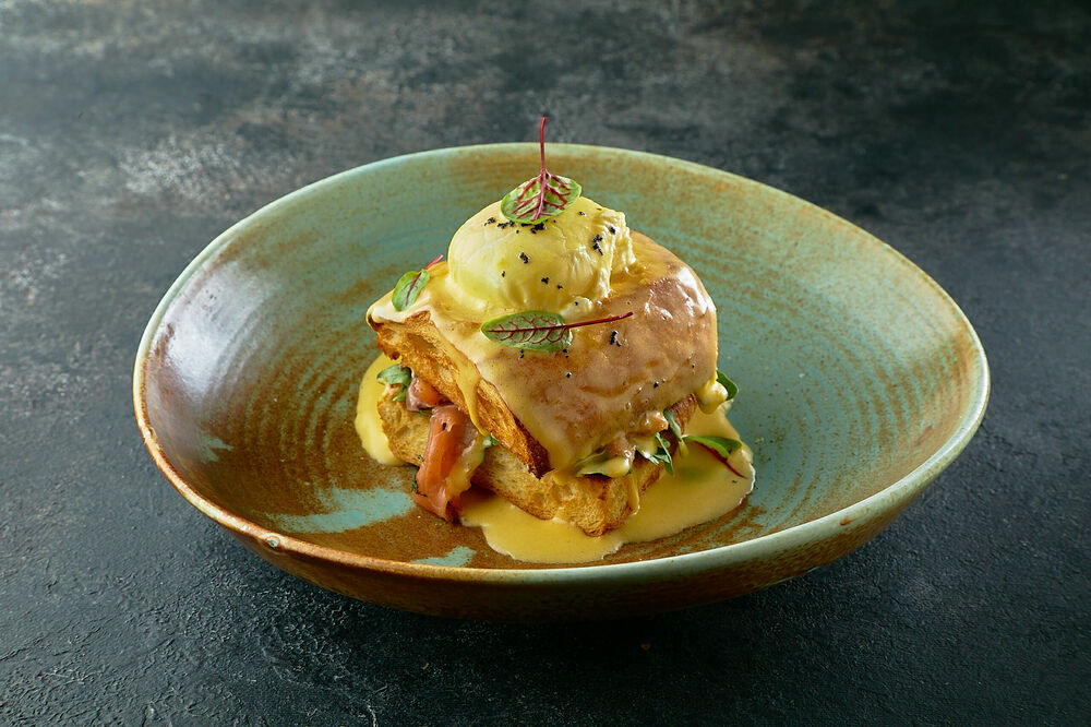 Egg Benedict with salmon chief-ambassador