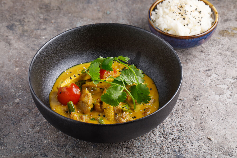 Thai yellow curry with chicken