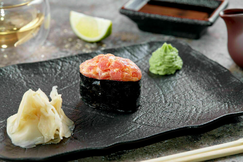Spicy sushi with tuna