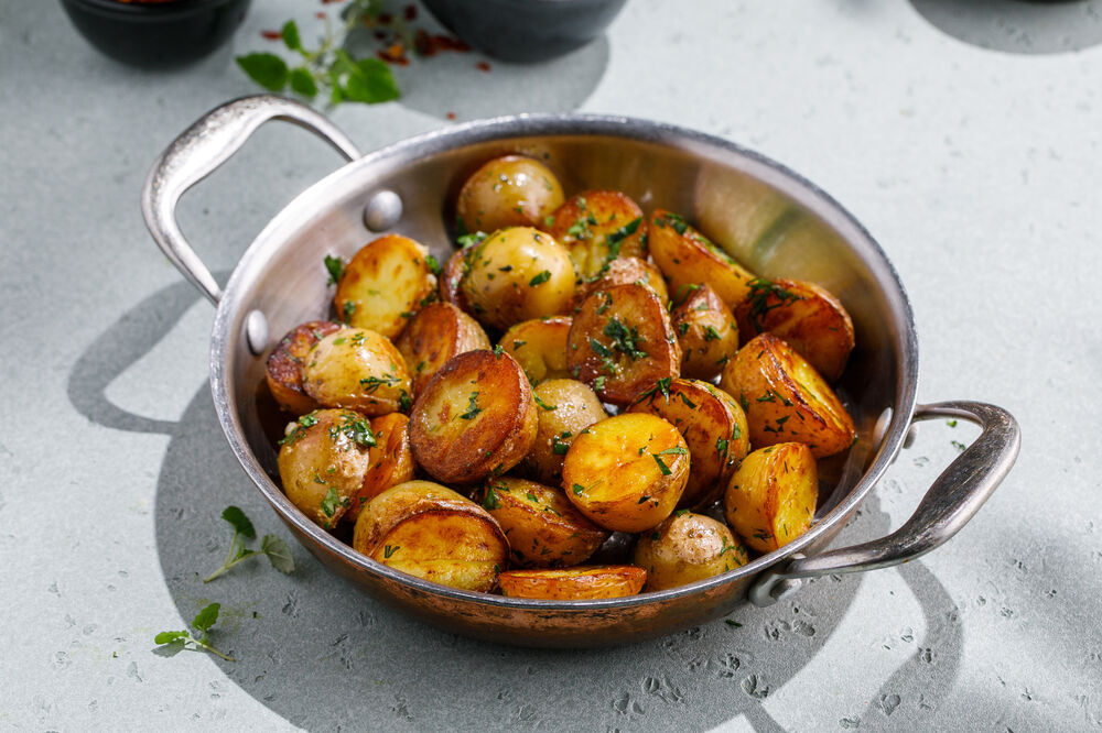 Fried mini-potatoes
