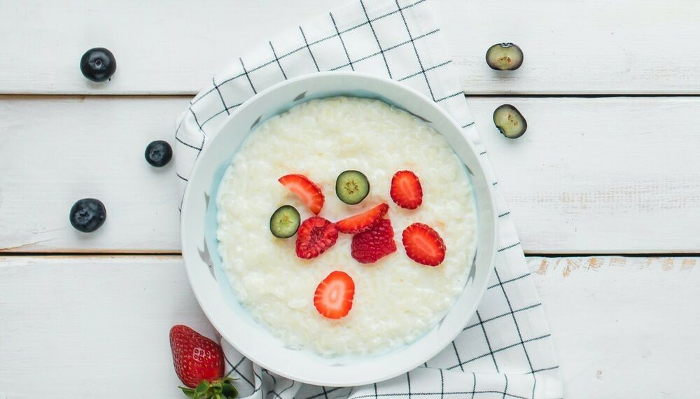 Boiled rice (on milk (to choose from) or on water)