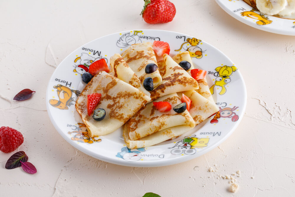 Pancakes with berries for children