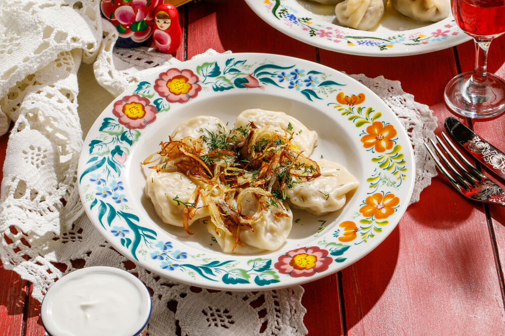 Вареники с картофелем и жареным луком