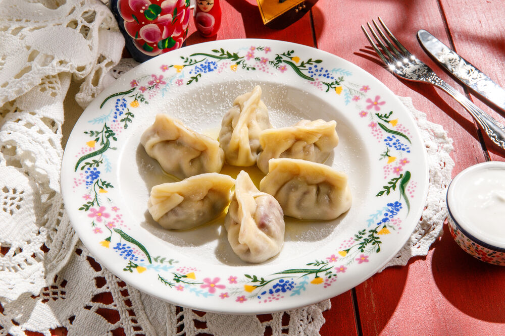 Вареники с садовой вишней