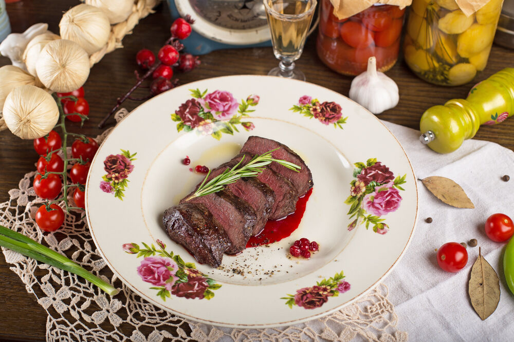 Venison loin with cowberry sauce