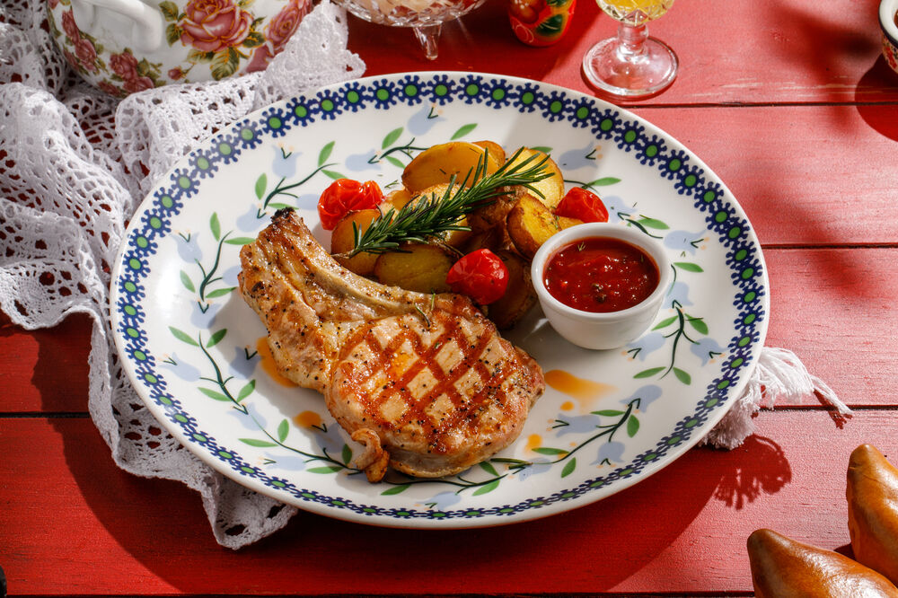 Pork loin with baby potatoes