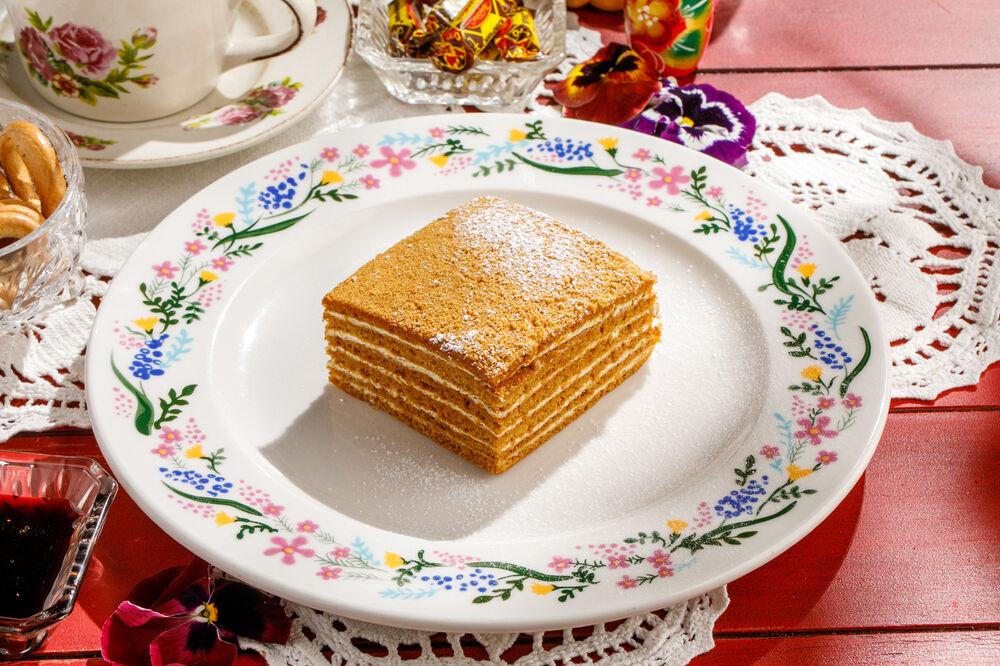 Торт "Медовик"