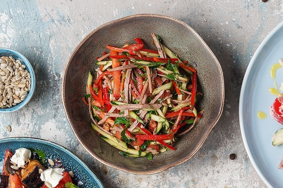 Yangiyul salad
