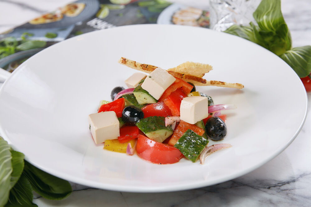 Greek salad with pickled Tofu and croutons
