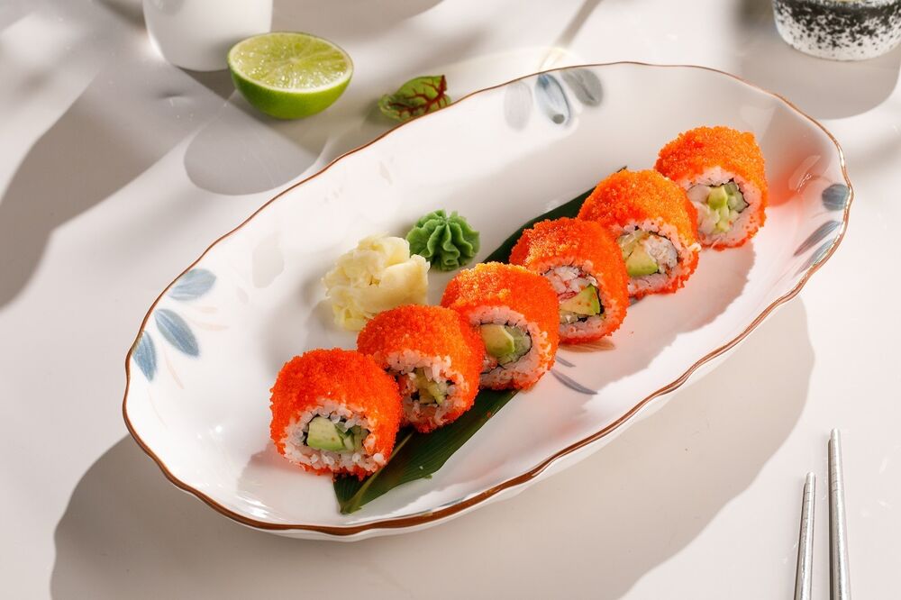 Roll "California" with crab