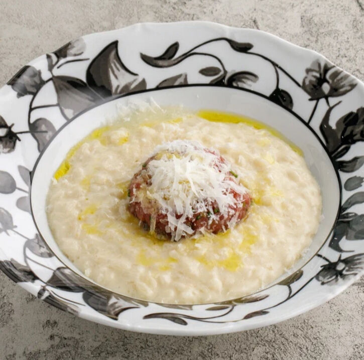 Risotto with beef tartar