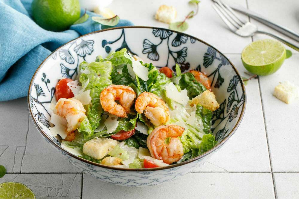  Caesar salad with shrimp