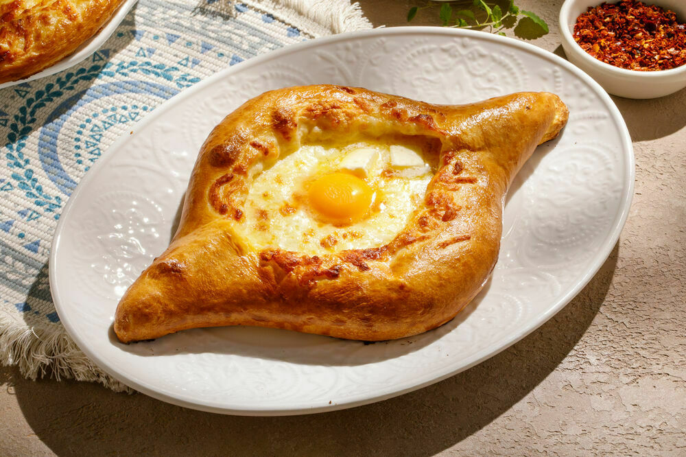 Adjarian style khachapuri