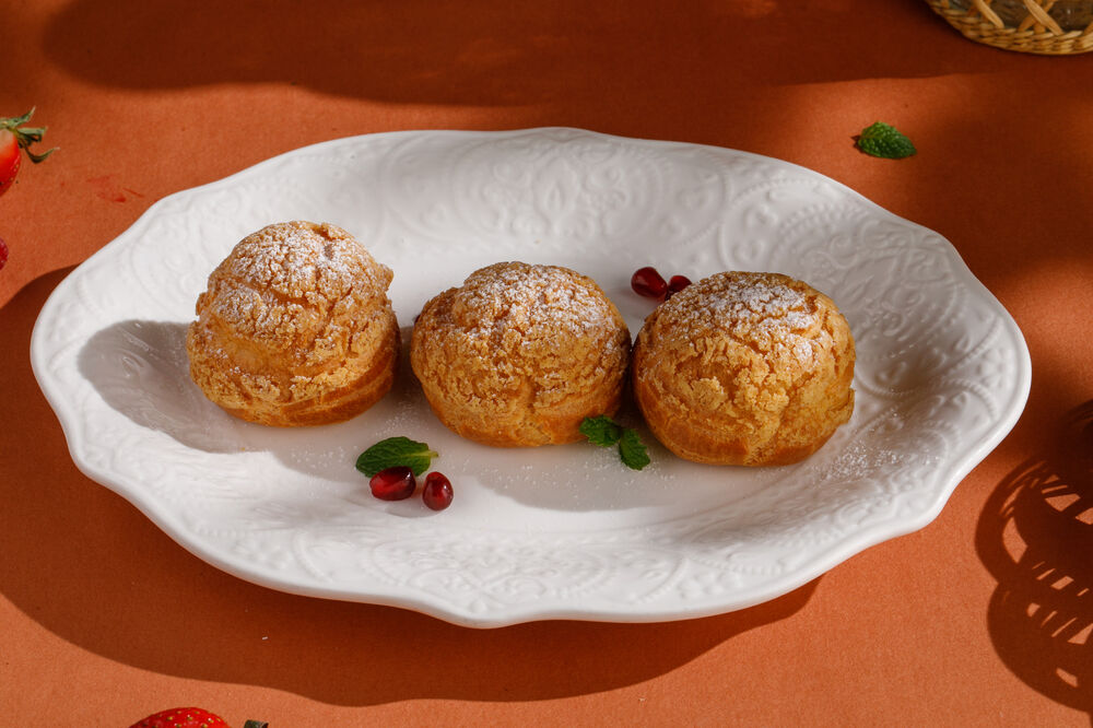 Dessert Custard rolls