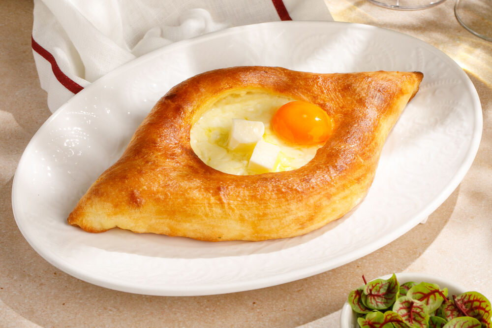 Adjarian style khachapuri