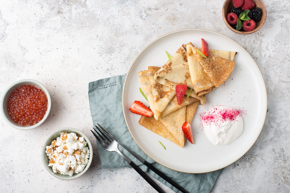 Pancake with cottage cheese and dried apricots