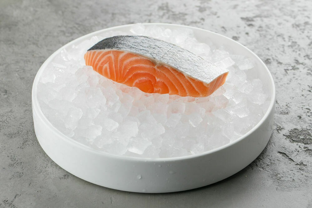 Steamed salmon 