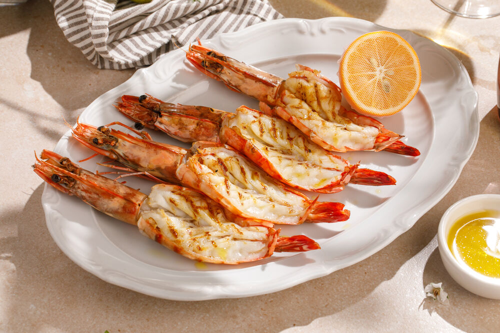 Shrimp in a shell on the grill 4 pc