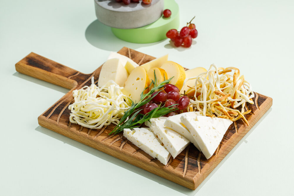 Georgian cheese platter