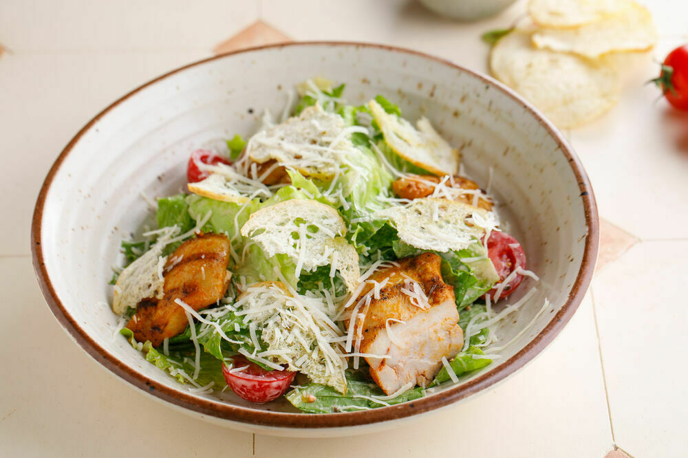 Caesar salad with chicken