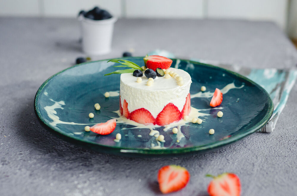 Sour cream cake