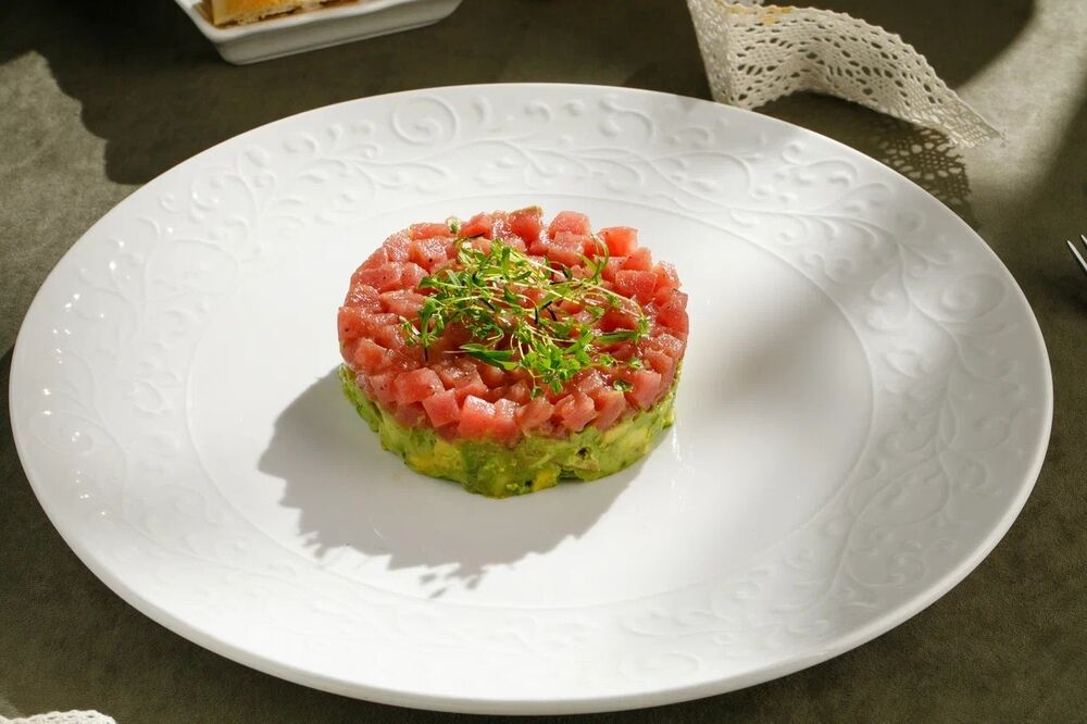 Salmon tartar