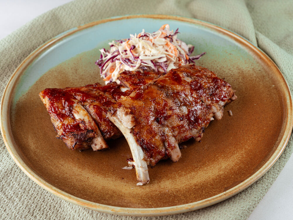Pork ribs with cole slow salad