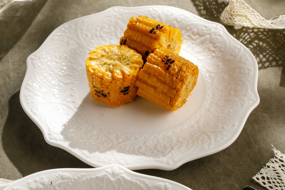 Grilled corn on the cob