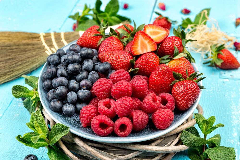 Seasonal berries