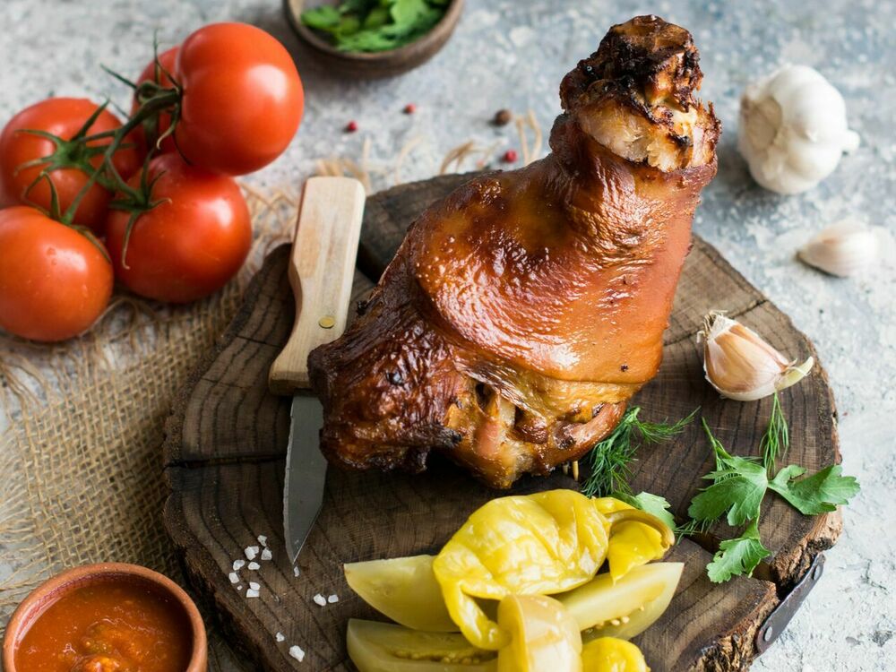 Georgian pork knuckle with adjika