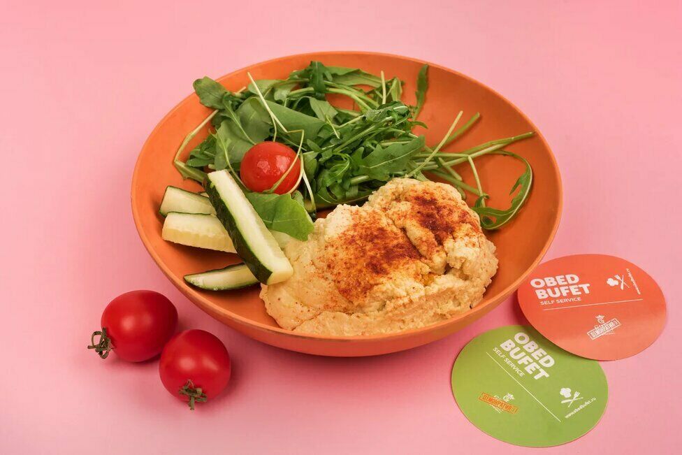 White hummus