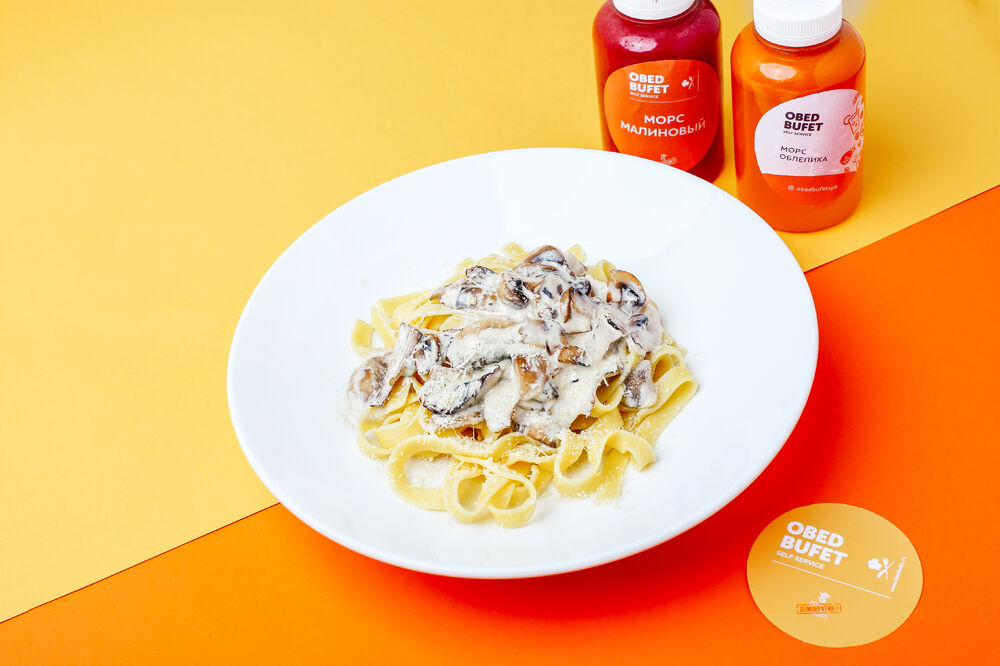 Pasta with mushrooms