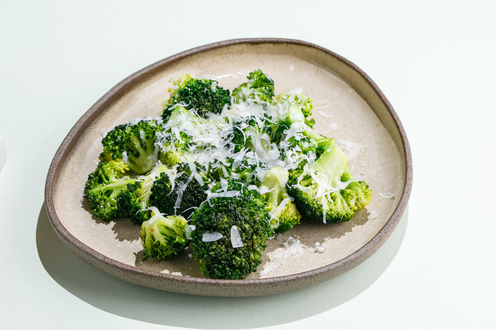 Stuffed broccoli with Parmesan