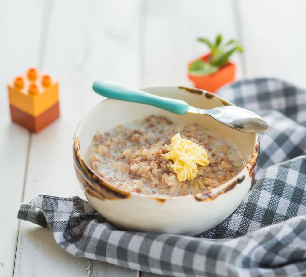 Buckwheat porridge with milk