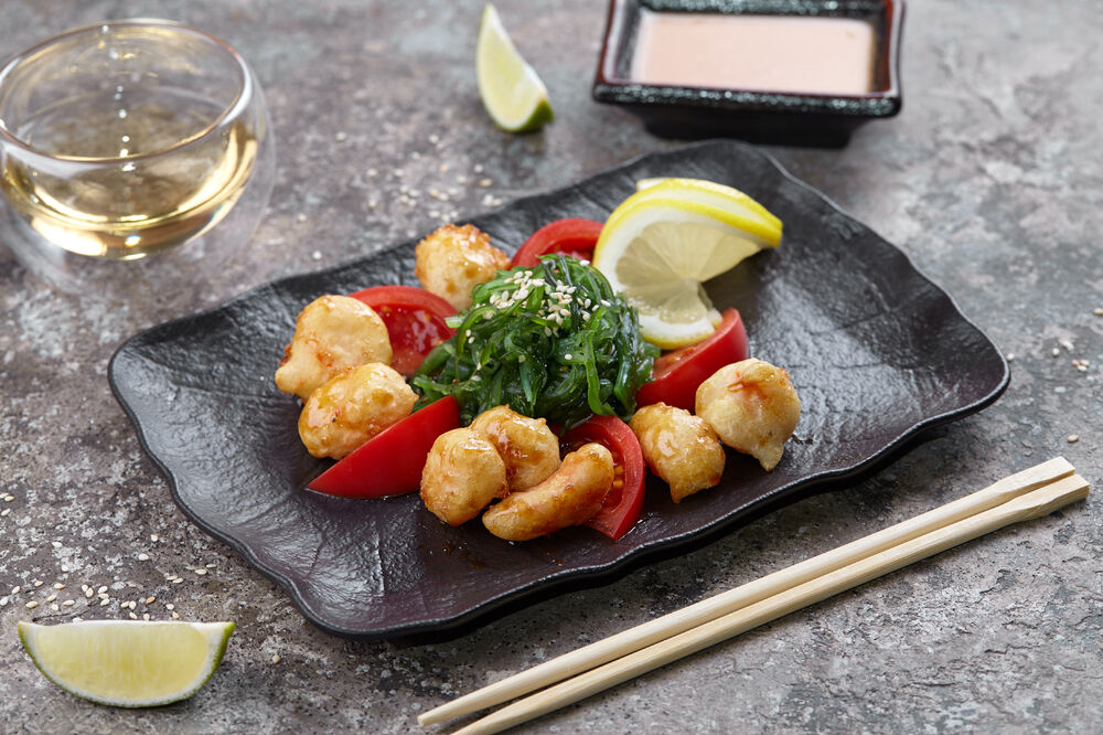 Kaiso salad with tempura shrimp