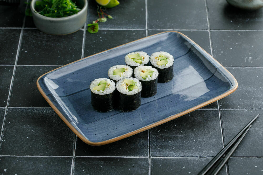 Roll with avocado