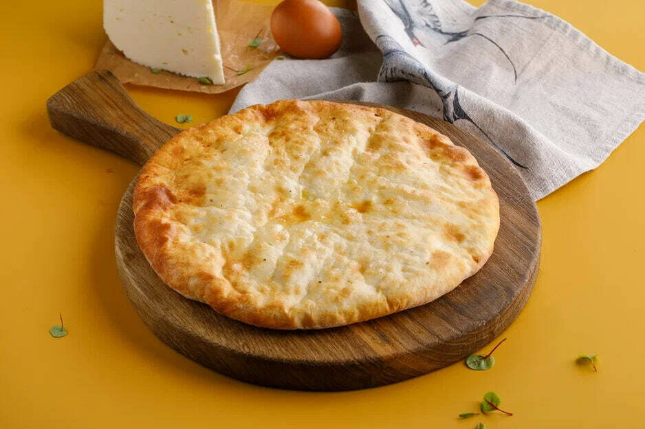 Ossetian pie with potatoes and cheese