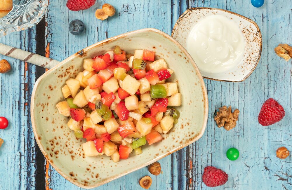  Fruit salad with Yogurt