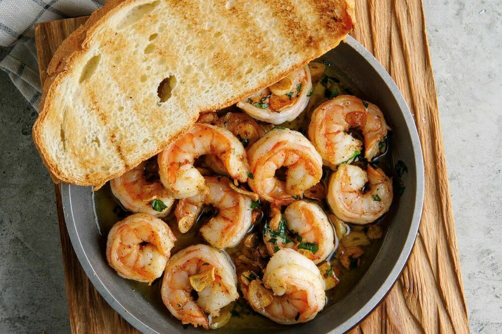 Shrimp with garlic