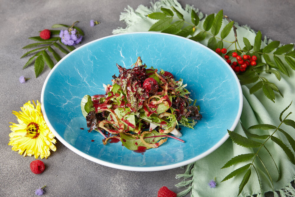 Salad with Baltic herring and raspberries