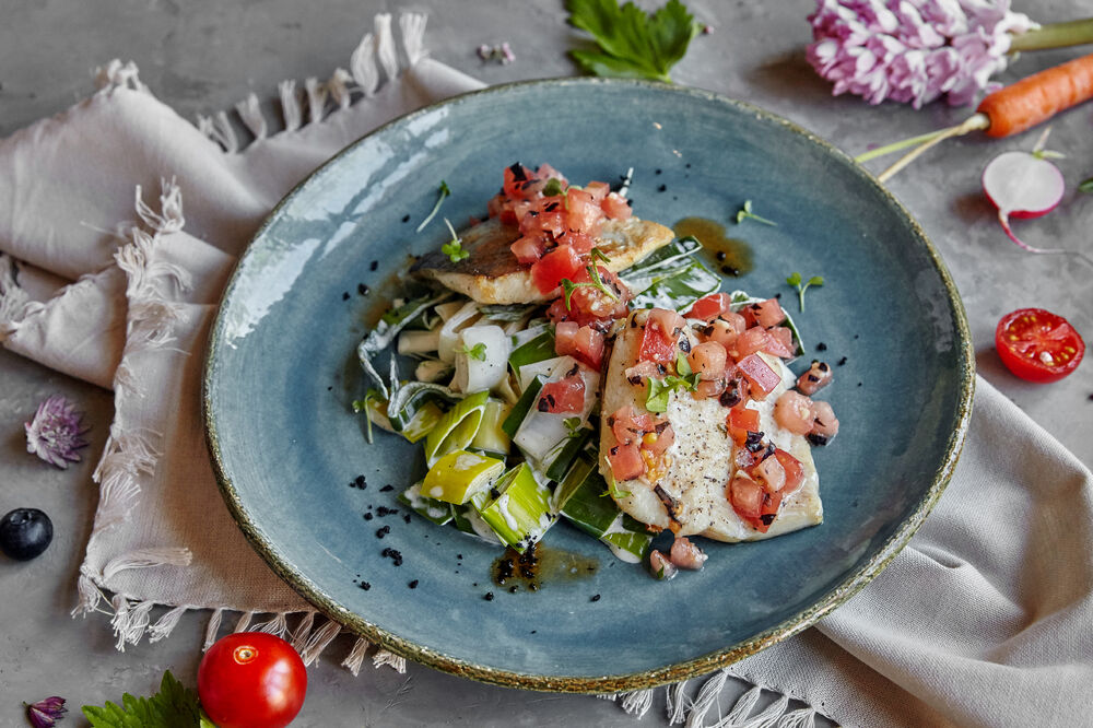 Fried trout with leek